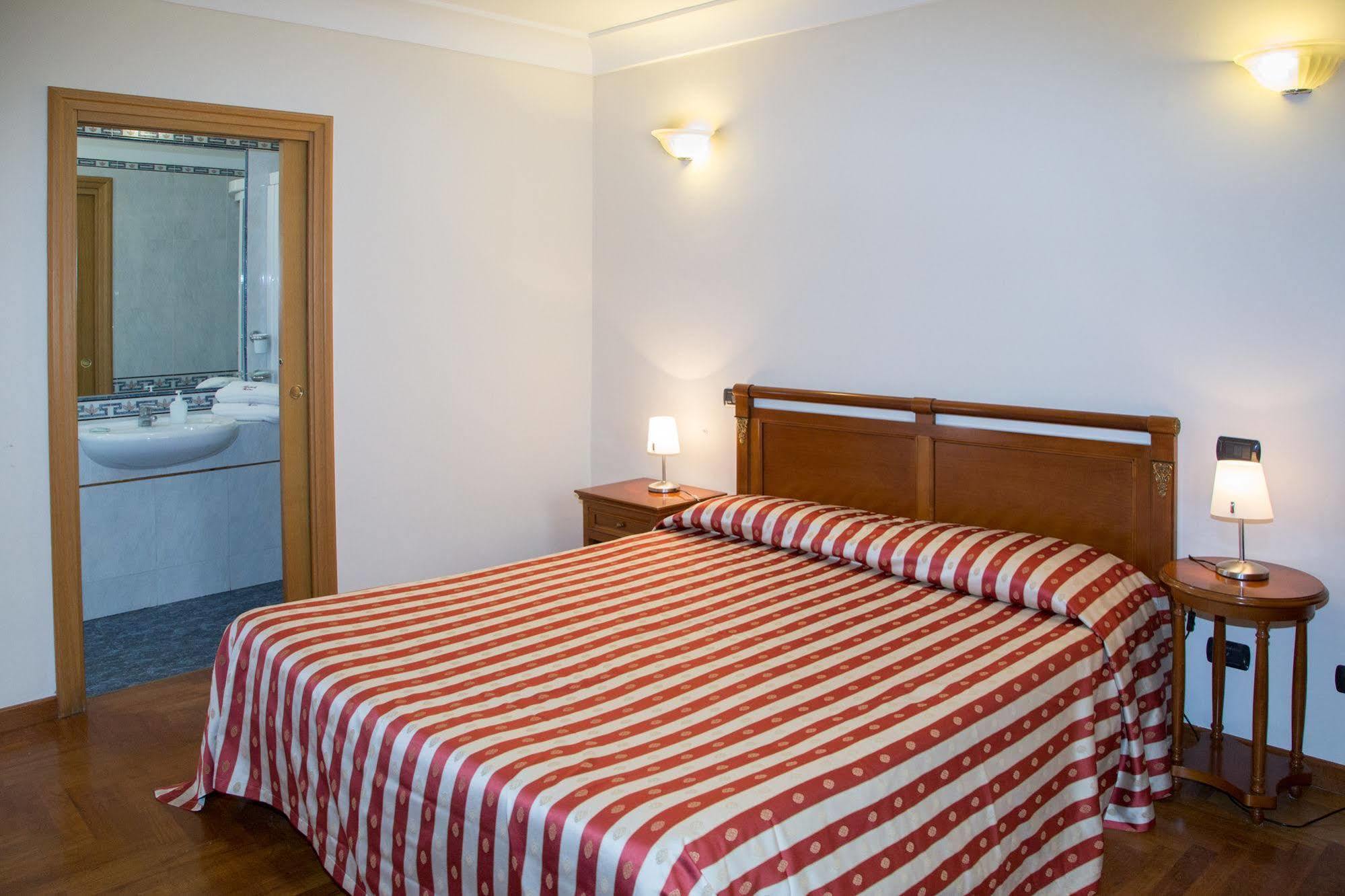 Residence Acropoli Сиракузы Экстерьер фото